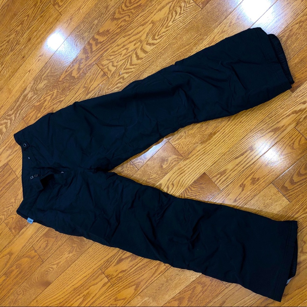 The obermeyer black snow pants